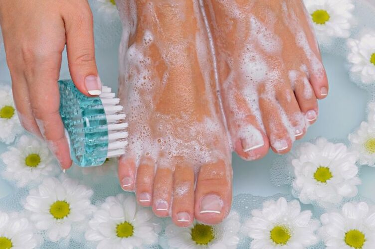 The foot bath